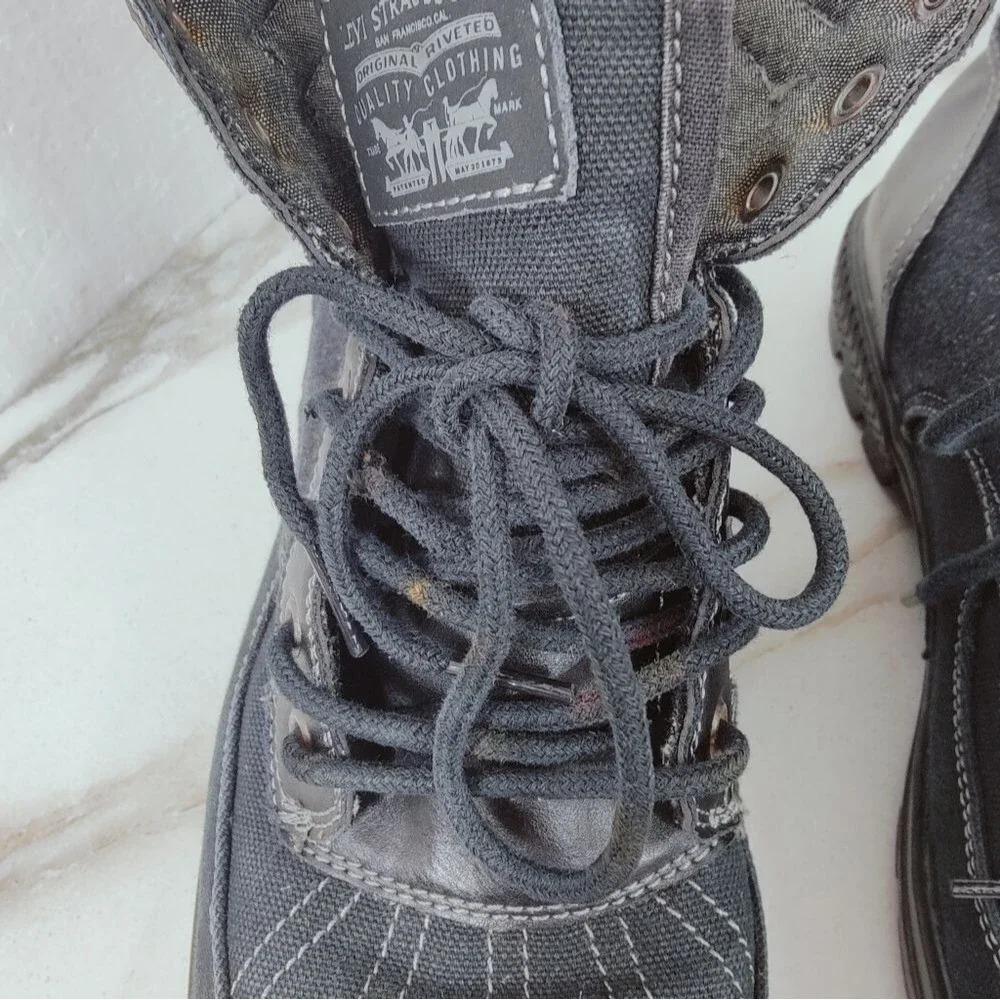 Levi's Men's Dayton Black Distressed Denim Lace Up Combat Boots, Sz 10.5